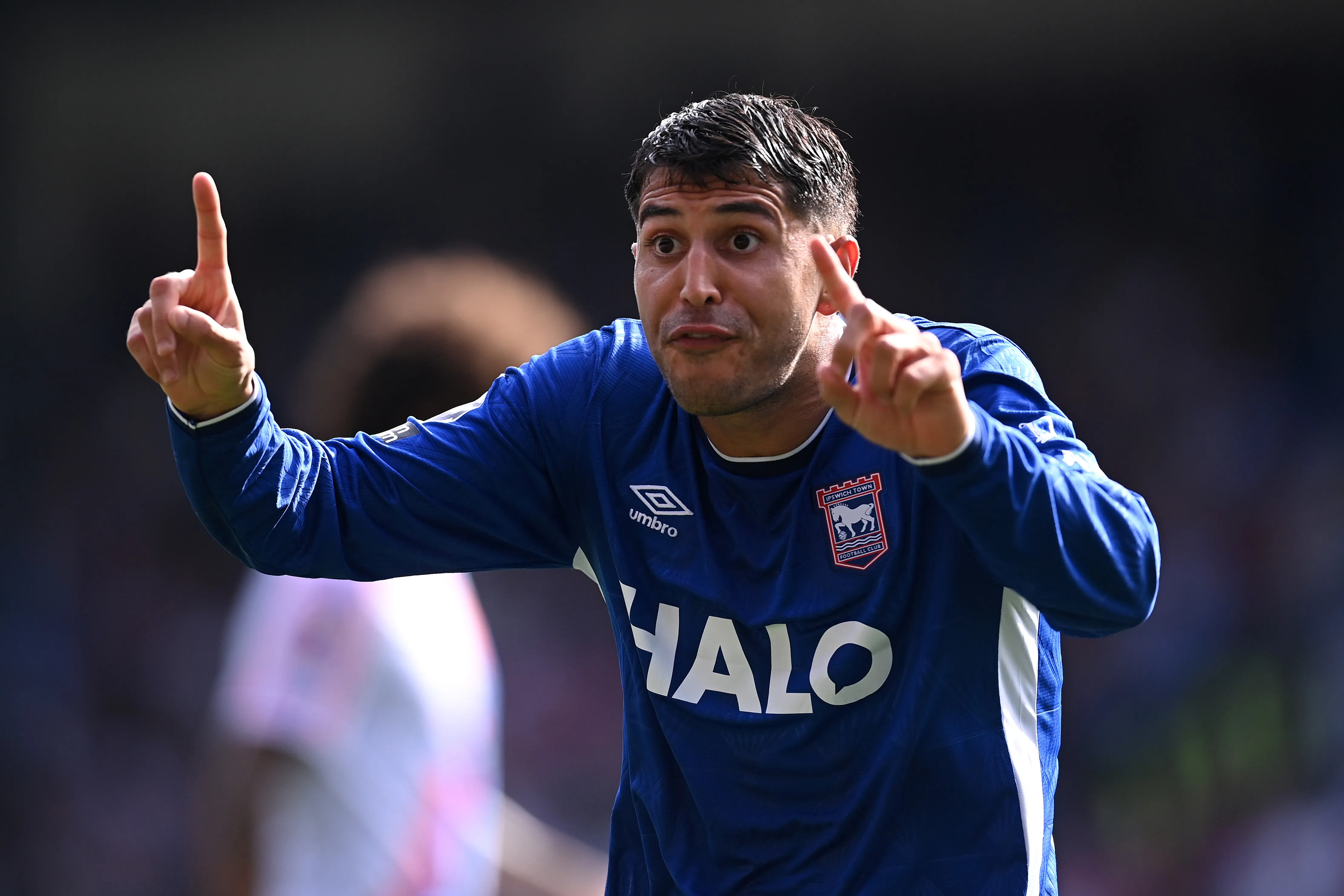 Exequiel Palacios recuperó su lugar en la alineación titular del Ipswich tras haber sido reserva vs Fulham. (Ben Roberts Photo/Getty Images).