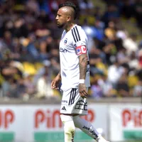 Ex goleador de Colo Colo le manda un duro dardo a Vidal por su renovación