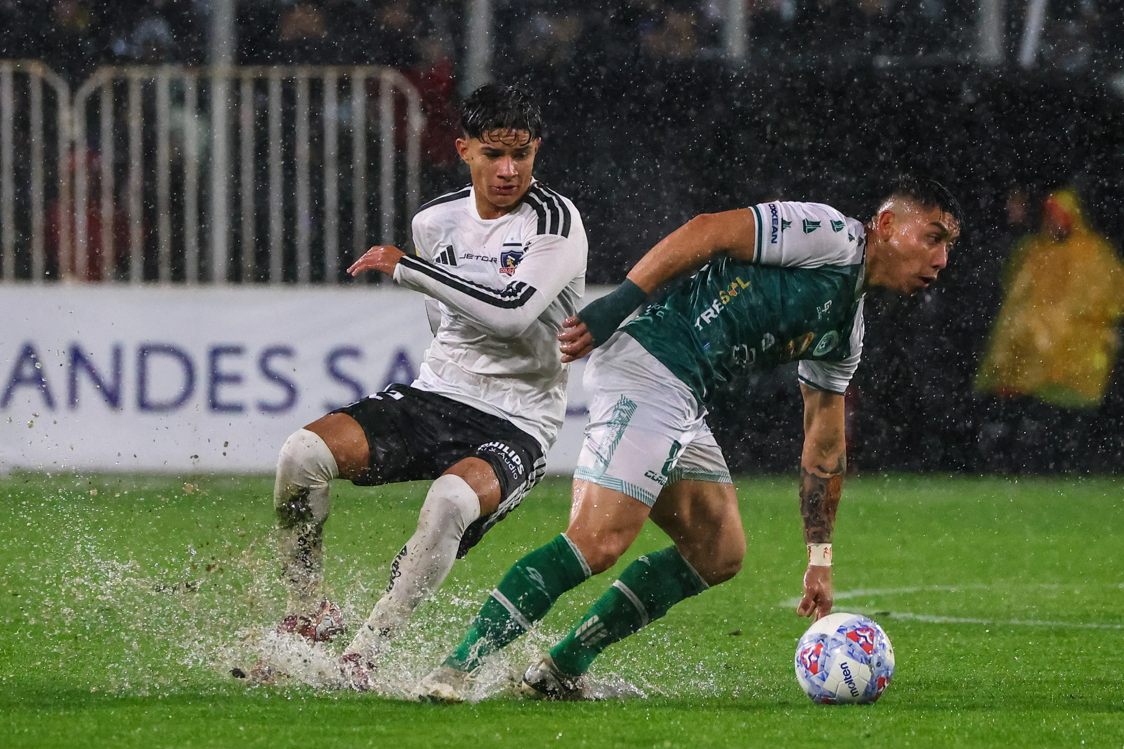 Colo Colo retoma la llave con ventaja global de 2-0.