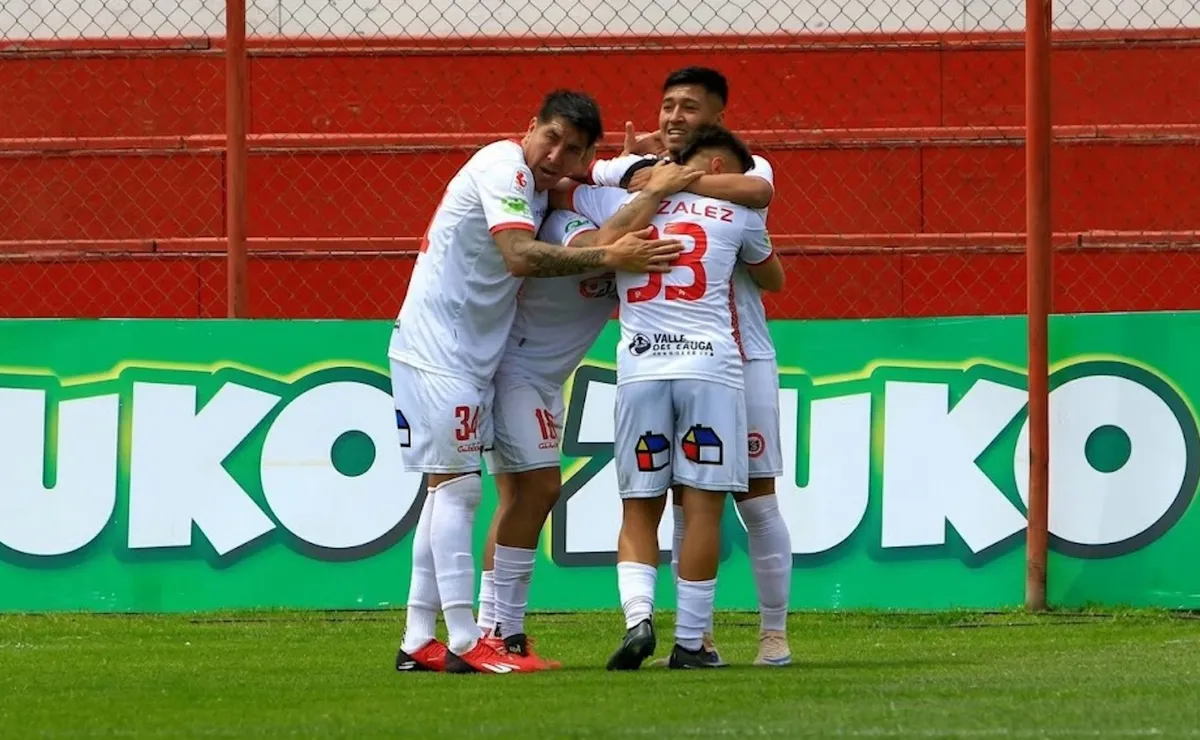 San Felipe busca permanencia en Primera B con dos finales por delante San Felipe busca permanencia en Primera B con dos finales por delante
