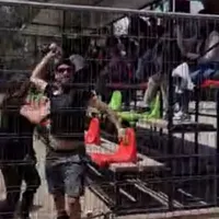 Sicólogo pide intervención de clubes tras show de apoderado de Colo Colo