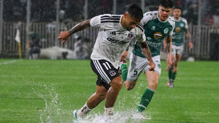 Colo Colo no jugará aún lo que resta de partido con Puerto Montt.