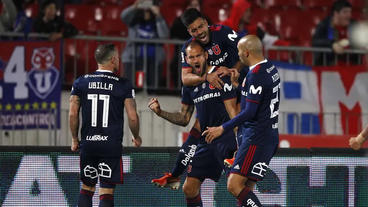 Aveldaño se olvidó del fútbol y puso a la venta sus camisetas