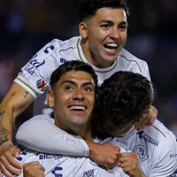 Felipe Mora corta mala racha y complica a Esteban González en México