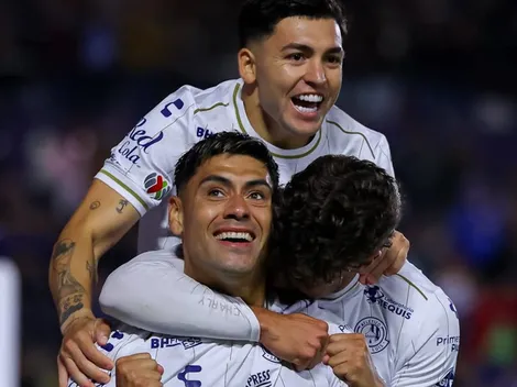 Felipe Mora corta mala racha y complica a Esteban González en México