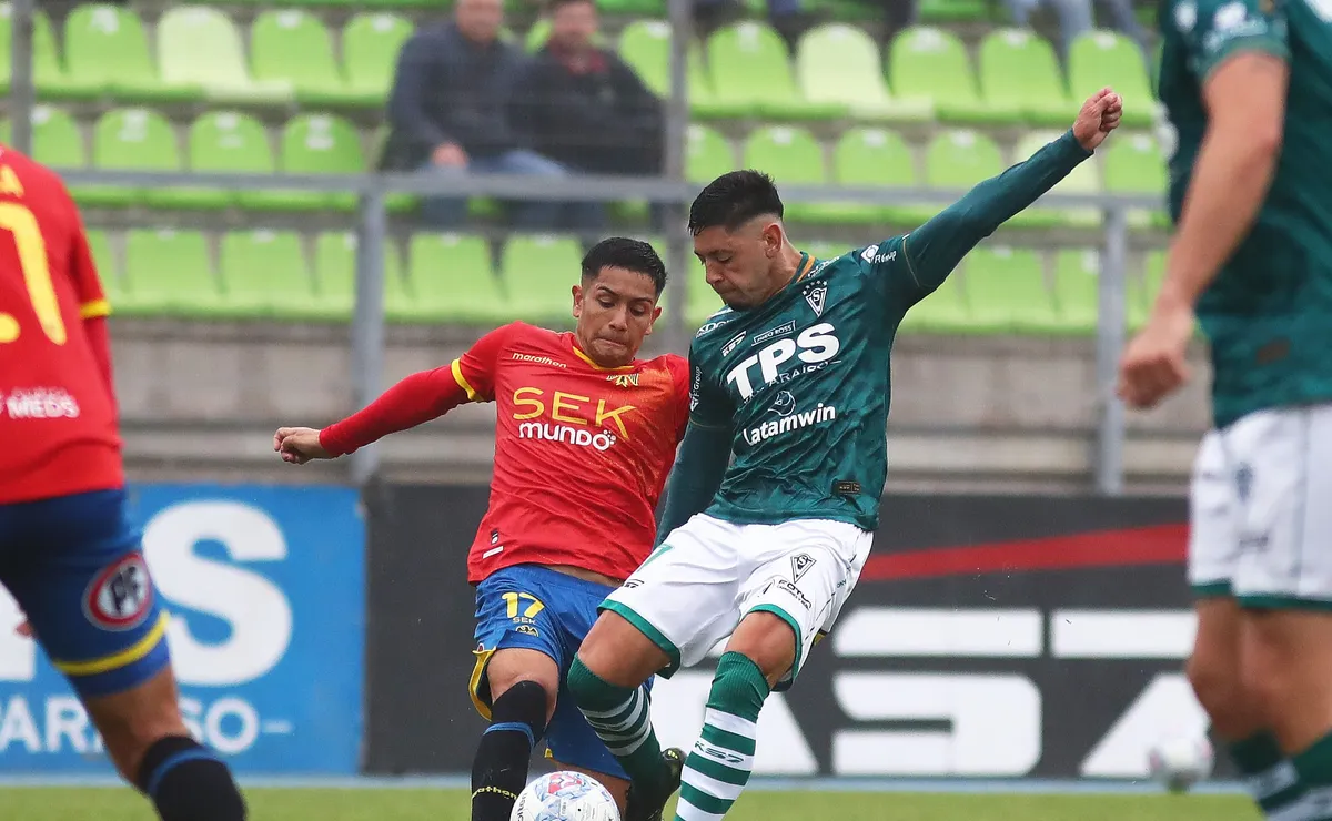 Polémica exigencia de hinchada rival en partido clave Unión Española vs Wanderers Polémica exigencia de hinchada rival en partido clave Unión Española vs Wanderers