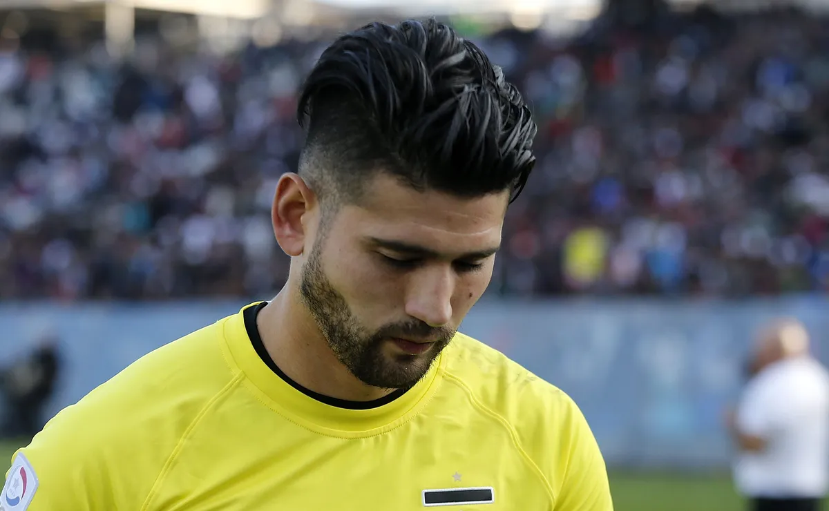 Portero busca amargar título de San Luis en la Primera B