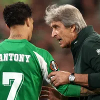Pellegrini aborda la furia de la estrella del Betis vs Feyenoord: "Fue al vestuario..."