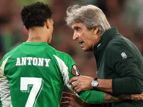 Pellegrini aborda la furia de la estrella del Betis vs Feyenoord: "Fue al vestuario..."