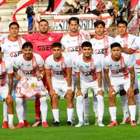 A los combos y con jugador despedido: escándalo sacude la Primera B