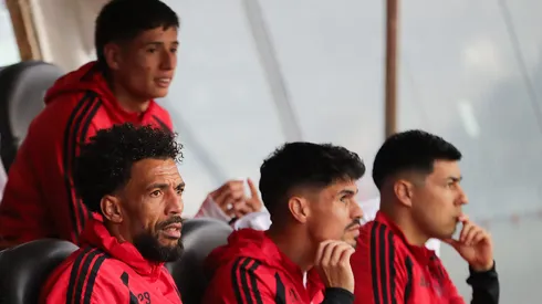 Vozinha e Iván Román en la banca del Cacique.