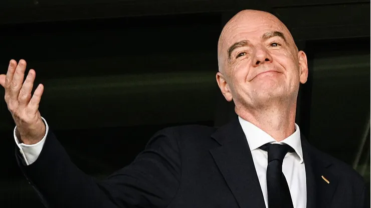 FIFA sorprende con un nuevo torneo femenino.