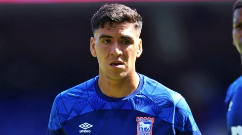 Si bien Núñez volvió a ser citado, no salió de la banca ante el Nottingham Forest.