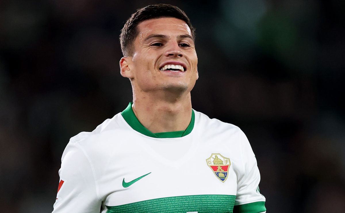DT del Elche usa de ejemplo a Lucas Cepeda tras gran victoria vs Rayo Vallecano: “Persiguió y defendió”