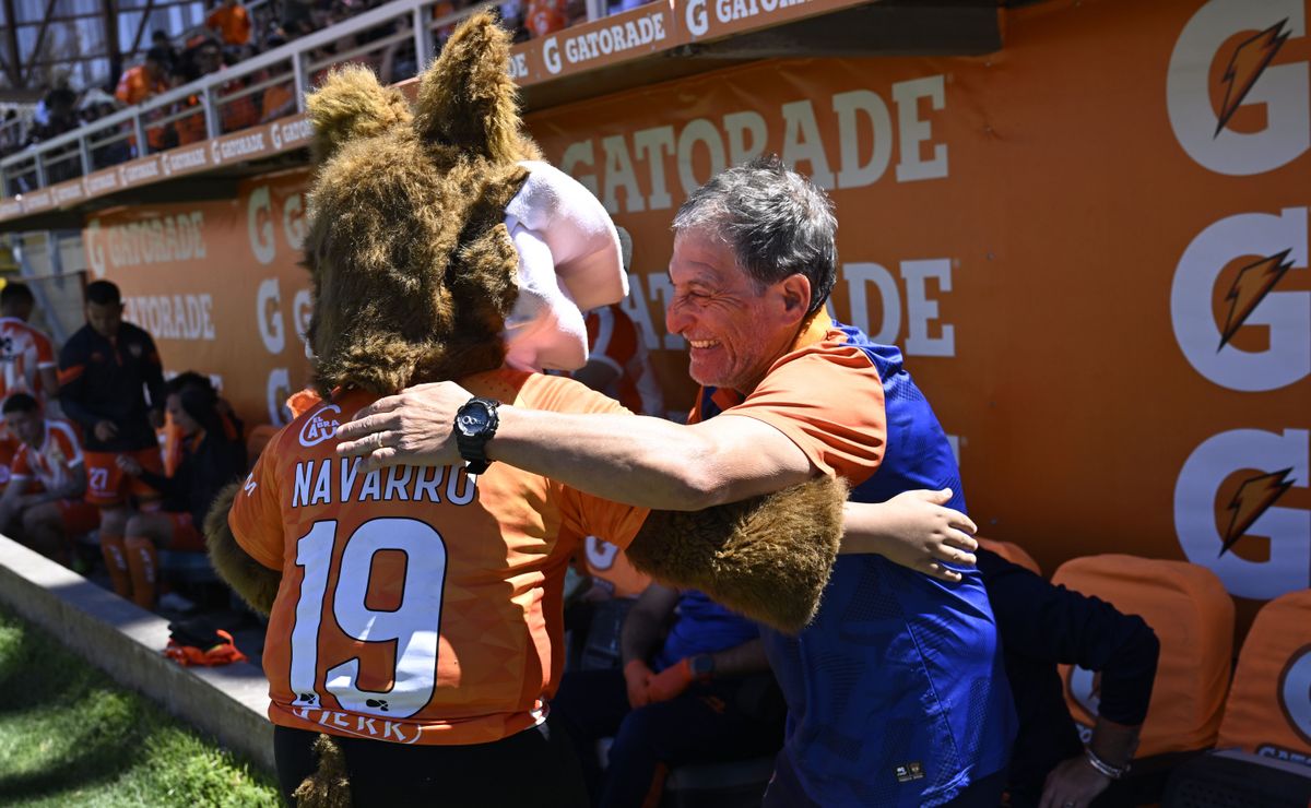 “Nadie nos regaló nada”: Mario Salas saca pecho por opción de ser campeón con Cobreloa