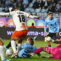 O'Higgins y Cobresal firman empate que no los aleja el descenso en la tabla