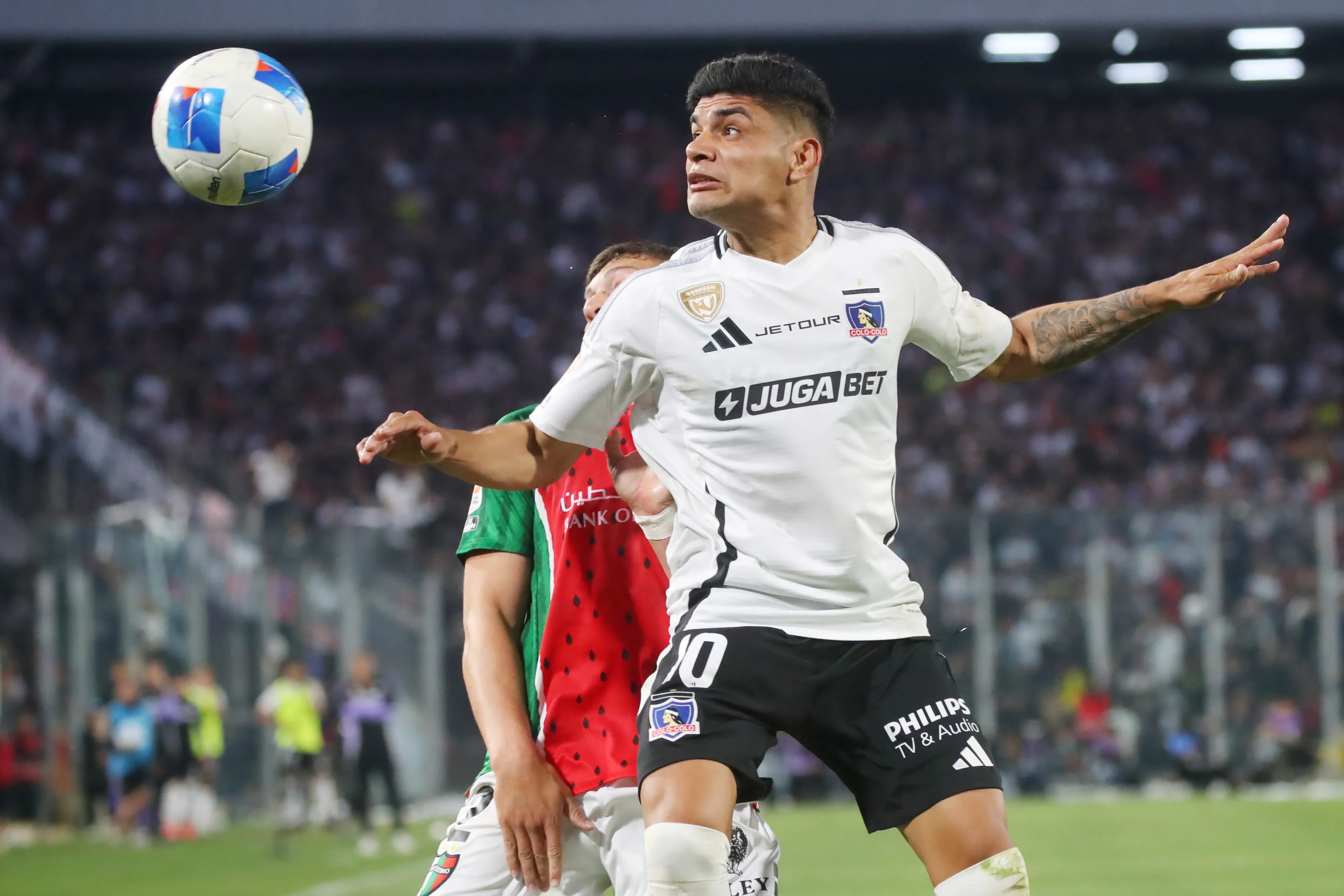 Claudio Aquino no juega desde agosto en Colo Colo. (Jonnathan Oyarzun/Photosport).