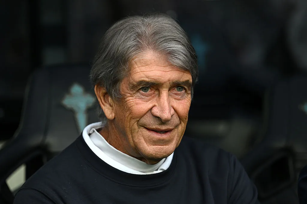Manuel Pellegrini durante el empate de Betis ante Celta. (Photo by Octavio Passos/Getty Images)