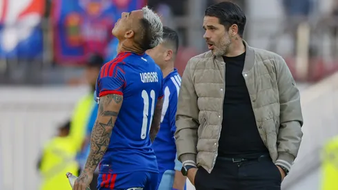 Fernando Gago habló de la calidad diaria que percibe de Eduardo Vargas. Y elogió a otro jugador que la descosió ante Everton.