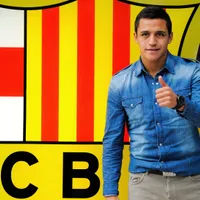 Desde "Bam Bam" hasta Alexis Sánchez: Los ocho fichajes que marcaron el fútbol chileno