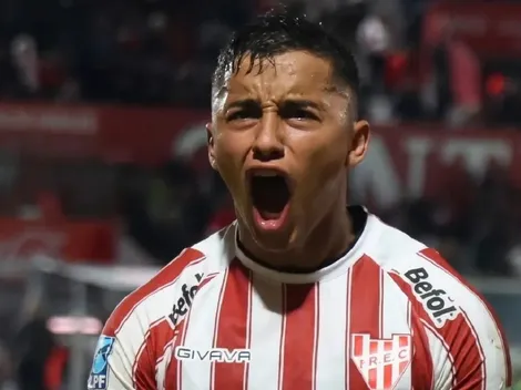"Jugué en el club más grande de Chile": Guerra saca pecho en Argentina