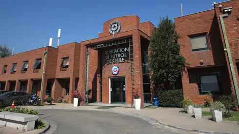 Desde el municipio arremetieron contra la ANFP.