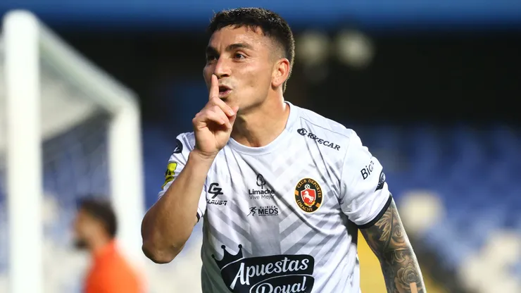 Daniel Castro celebró así su gol ante la UdeC.