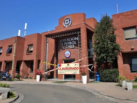Alcalde de Peñalolén clausura sede de ANFP por deuda de $172 millones