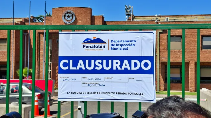 La sede de la ANFP en Quilín 5635 está clausurada por el Municipio de Peñalolén.