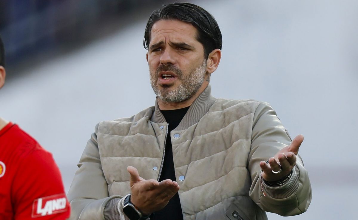 Gago manda alerta a Católica por el Clásico Universitario: “La U de Chile llega y lastima”