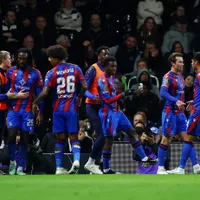 Darío Osorio celebra en la cancha el triunfazo de Crystal Palace