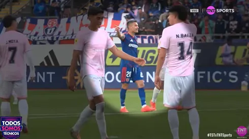 Charles Aránguiz marcando jugadas en la U.