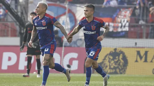 Charles Aránguiz y Edu Vargas serán los capitanes de los 100 años de la U.