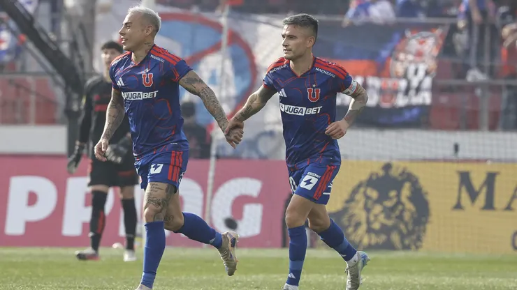 Charles Aránguiz y Edu Vargas serán los capitanes de los 100 años de la U.