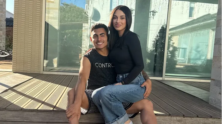 Jordhy Thompson demostró su amor en el cumpleaños de su señora