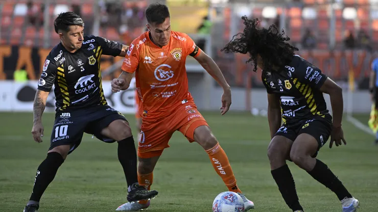 Cobreloa y San Luis de Quillota definirán al campeón de la división de plata.