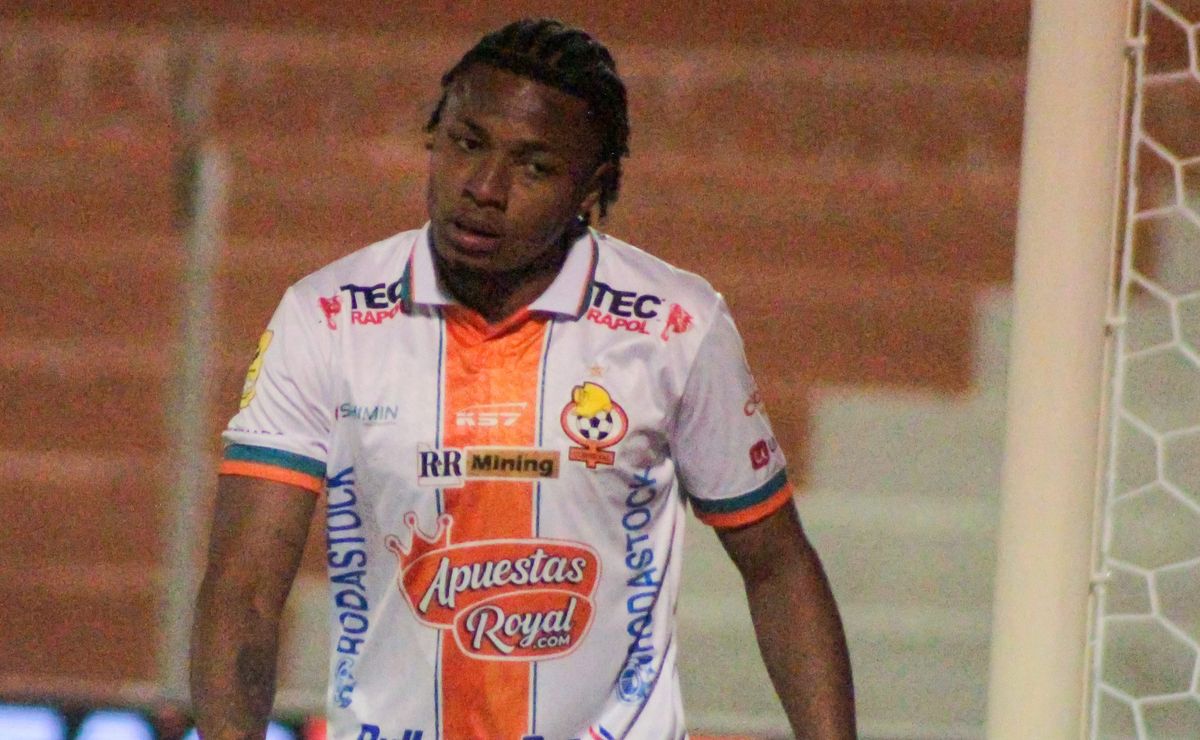 Panameño de Cobresal marca la gran virtud para zafar del descenso a Primera B: “El alza en la actitud”