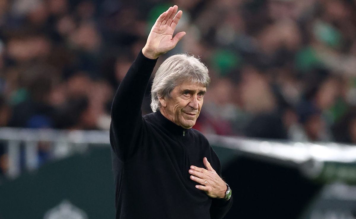 Pellegrini saca todo su pragmatismo antes del especial partido del Betis ante Málaga: “Es parte del pasado”
