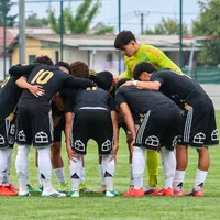 Con Maureira a la cabeza: Colo Colo sufre una derrota que vale un golpazo
