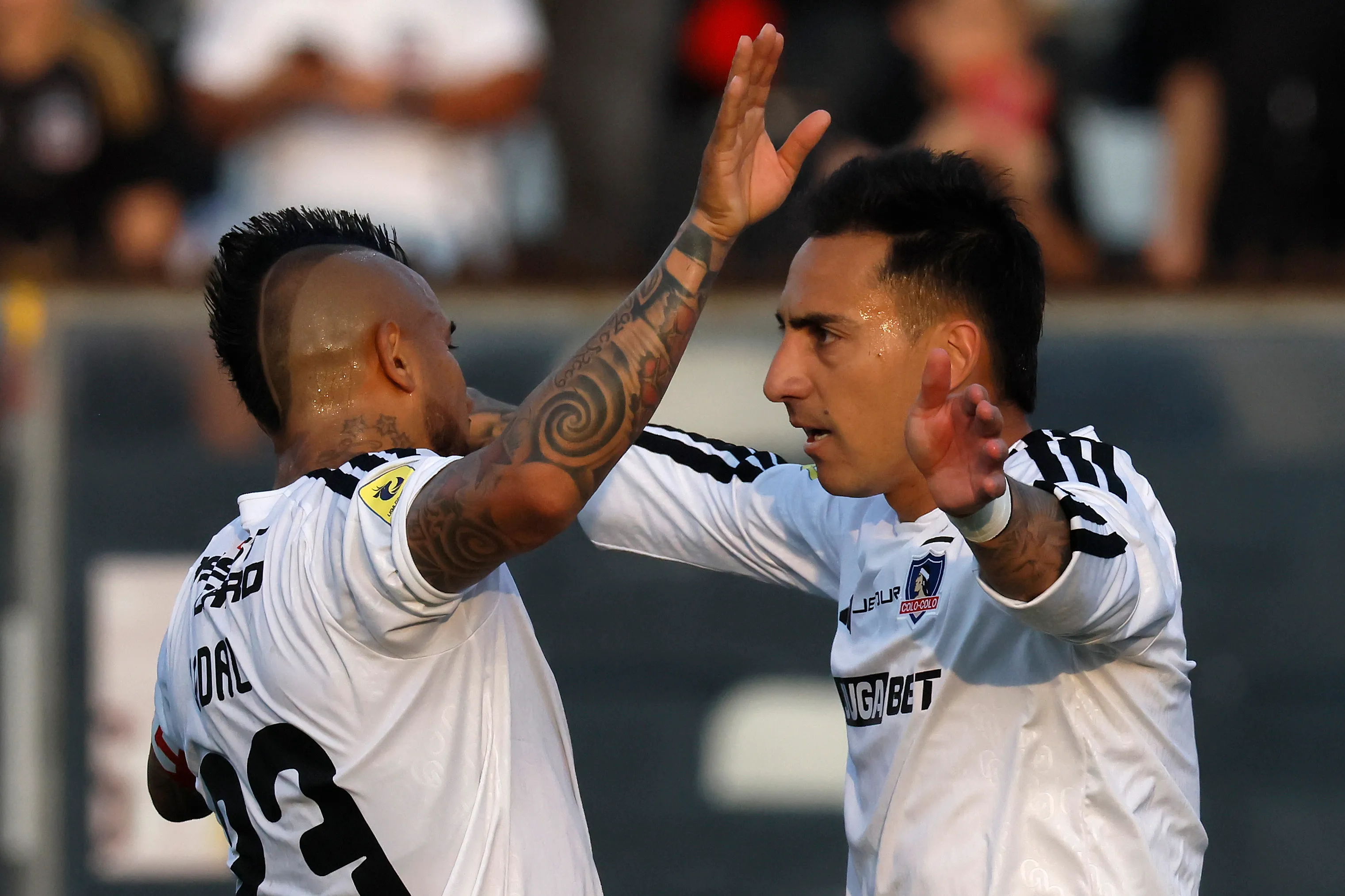 Correa marcó cuatro goles en el primer tiempo de Colo Colo ante la “U” de Conce