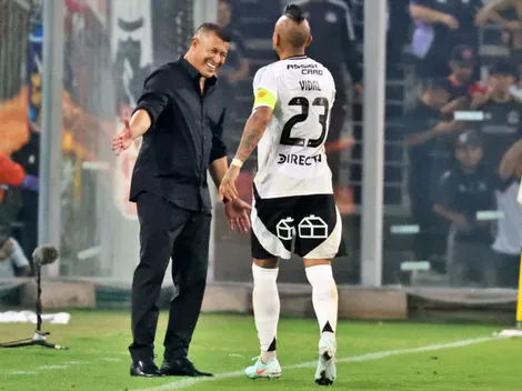 El emotivo mensaje de Almirón para Vidal y Correa: "Máquinas..."