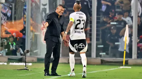 Arturo Vidal y Jorge Almirón se reencontraron en redes sociales.
